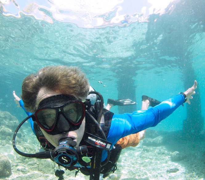 Toothpaste and new dive mask