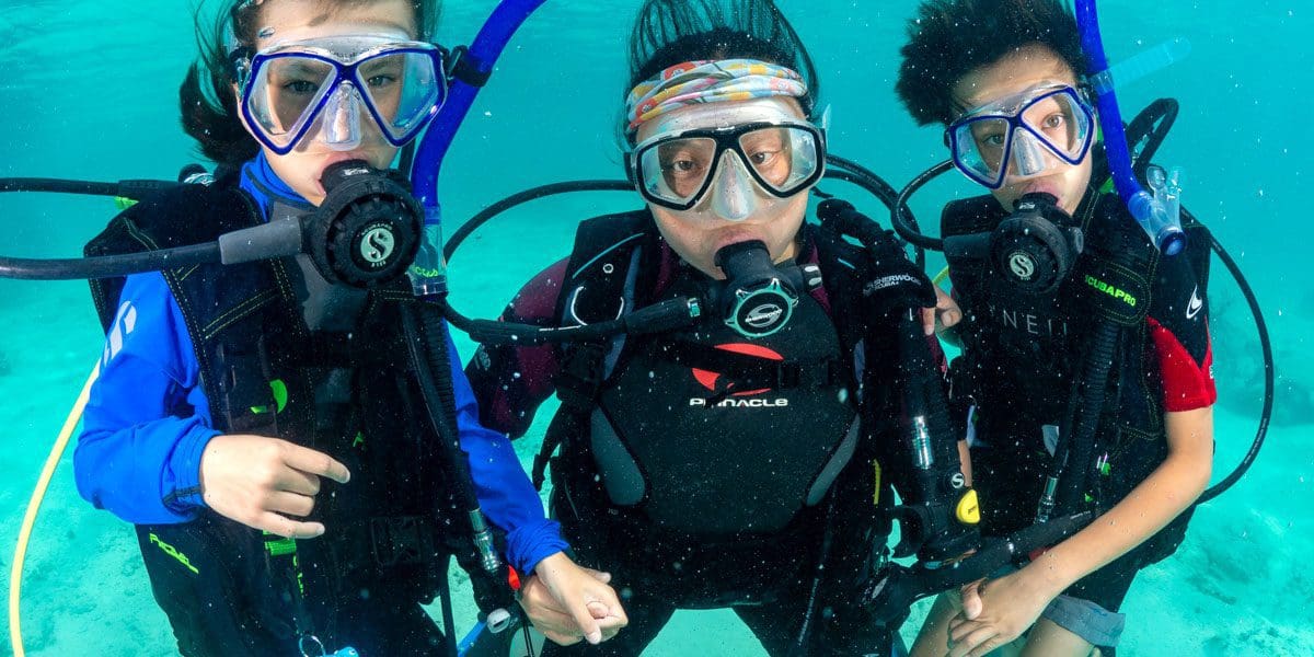 ear cleaning, kids and diving, scuba skills