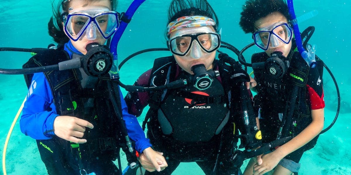 ear cleaning, kids and diving, scuba skills