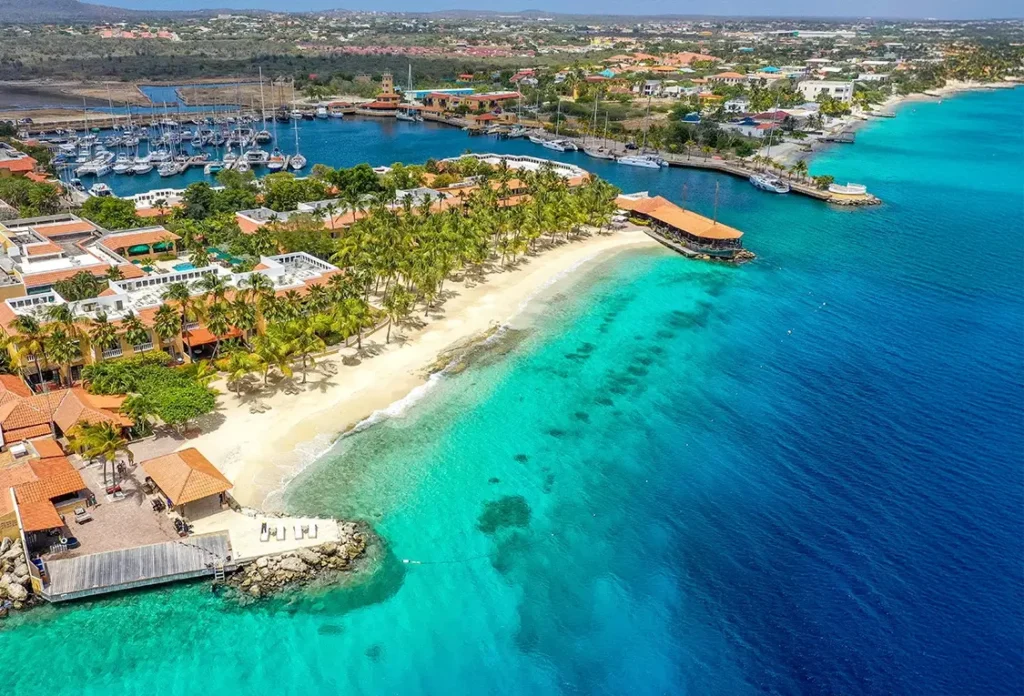 Harbour Village Beach Club